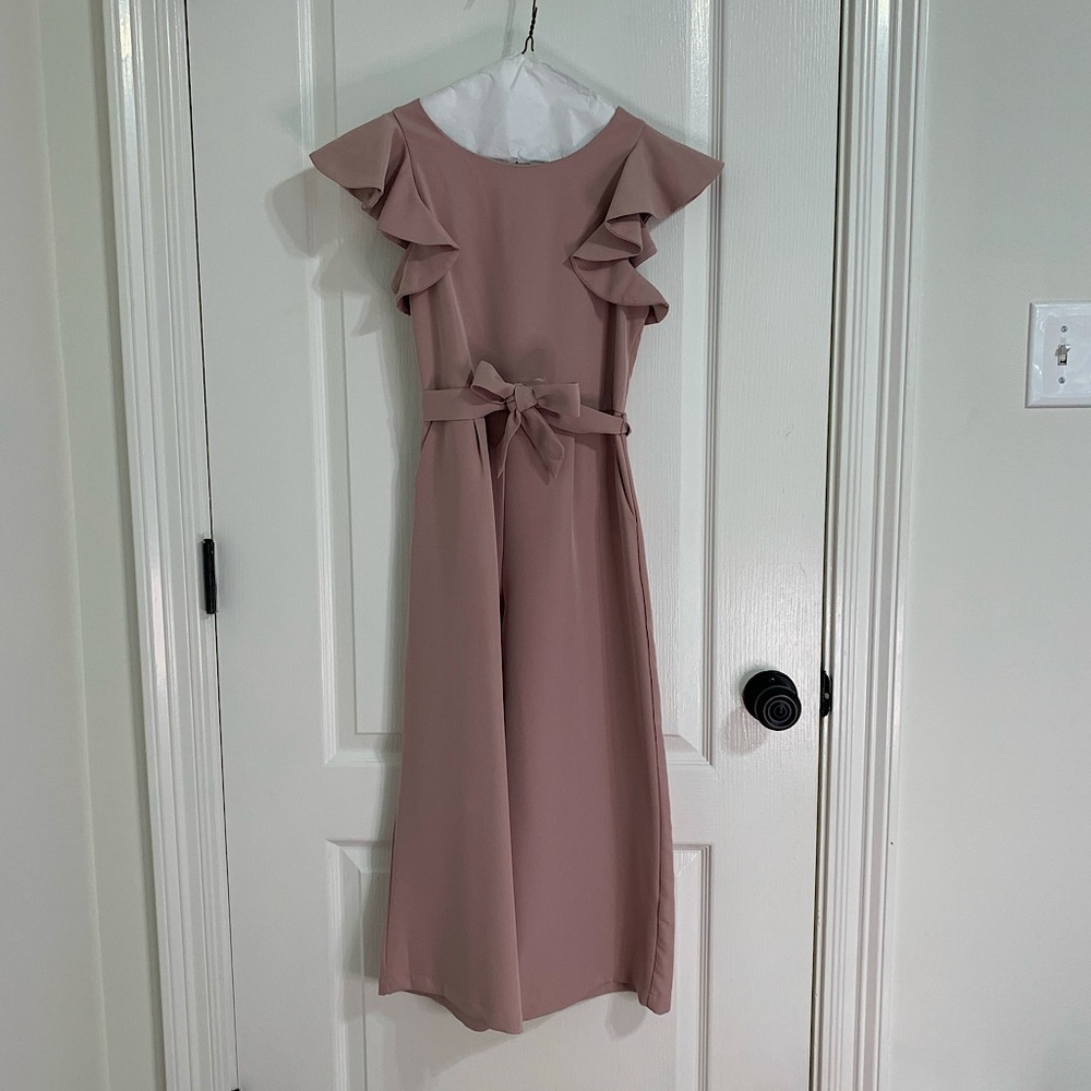 Blush pink. Cute fit.